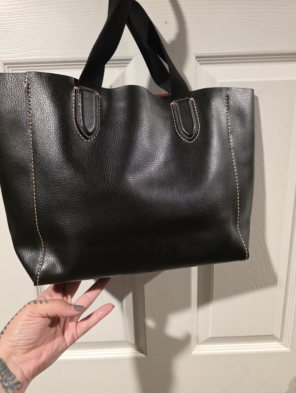Coach Derby Tote Bag in black pebbled leather with a contrasting red interior. - Picture 7 of 11